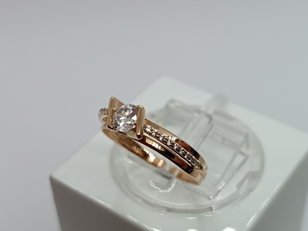 КОЛКМИ585 КОЛЬЦО С КАМНЯМИ (Au 585)