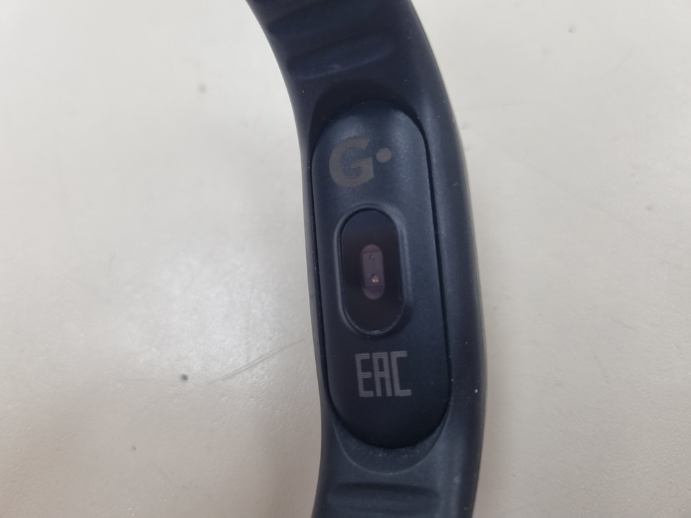 Смарт-часы Xiaomi Mi Smart Band 5