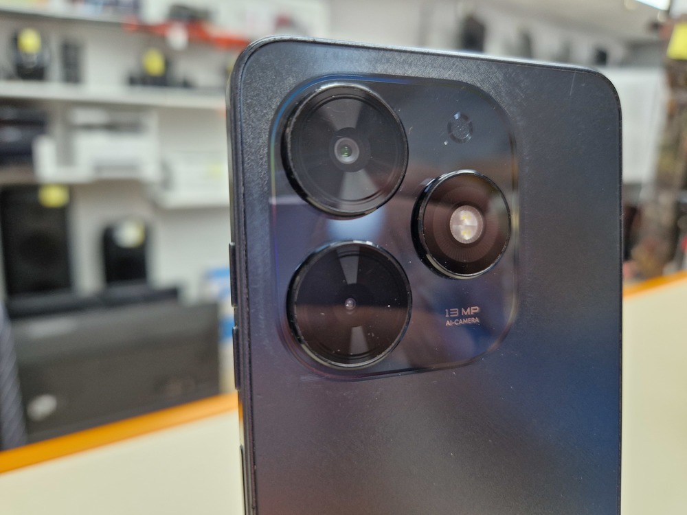 Смартфон Tecno Spark Go 2024 3/64