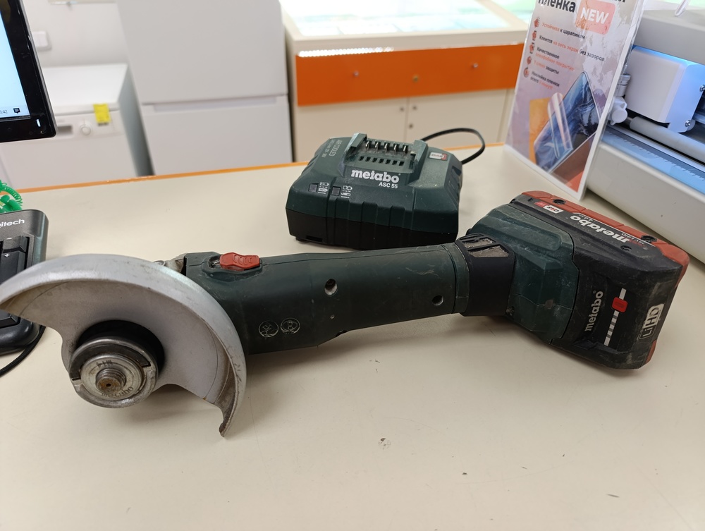 Угловая шлифмашина Metabo WB18LTX BL125