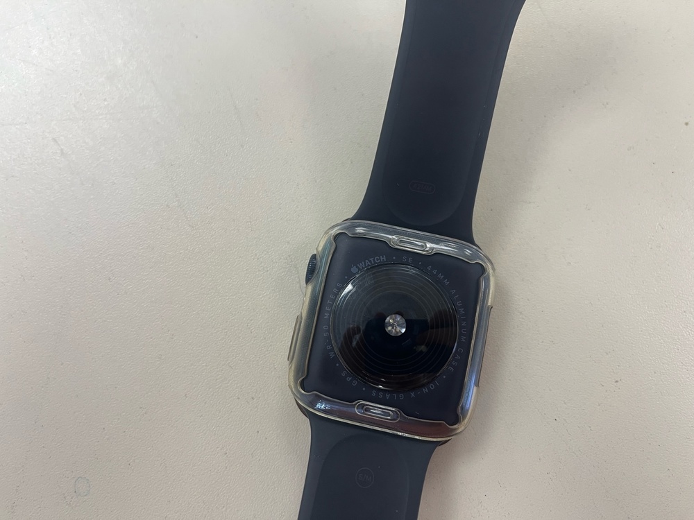 Смарт-часы Apple Watch SE 2022 44mm