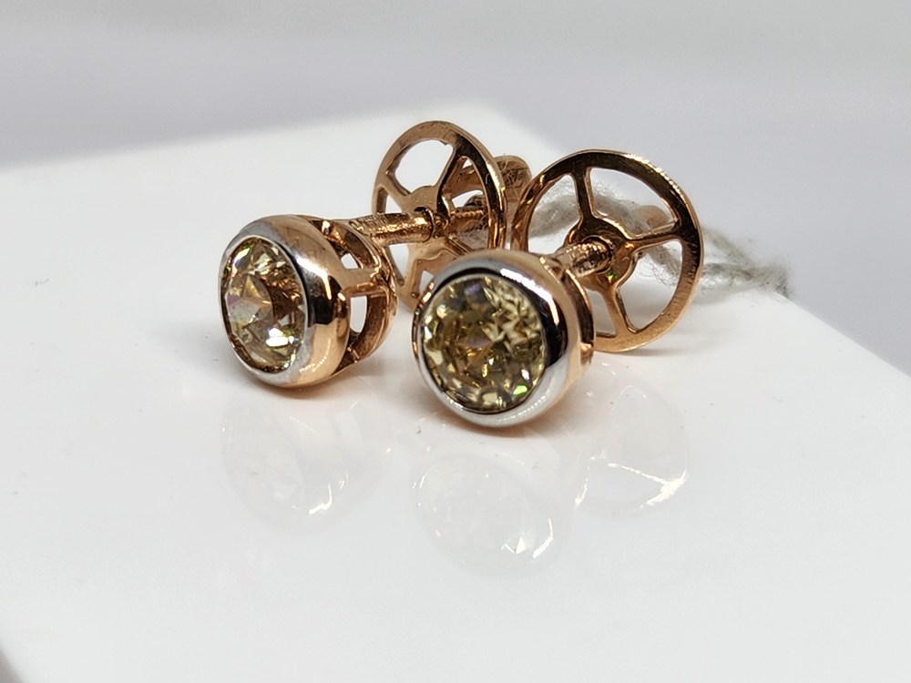 СЕРЬГИ ПУСЕТЫ с камнем (Au 585)