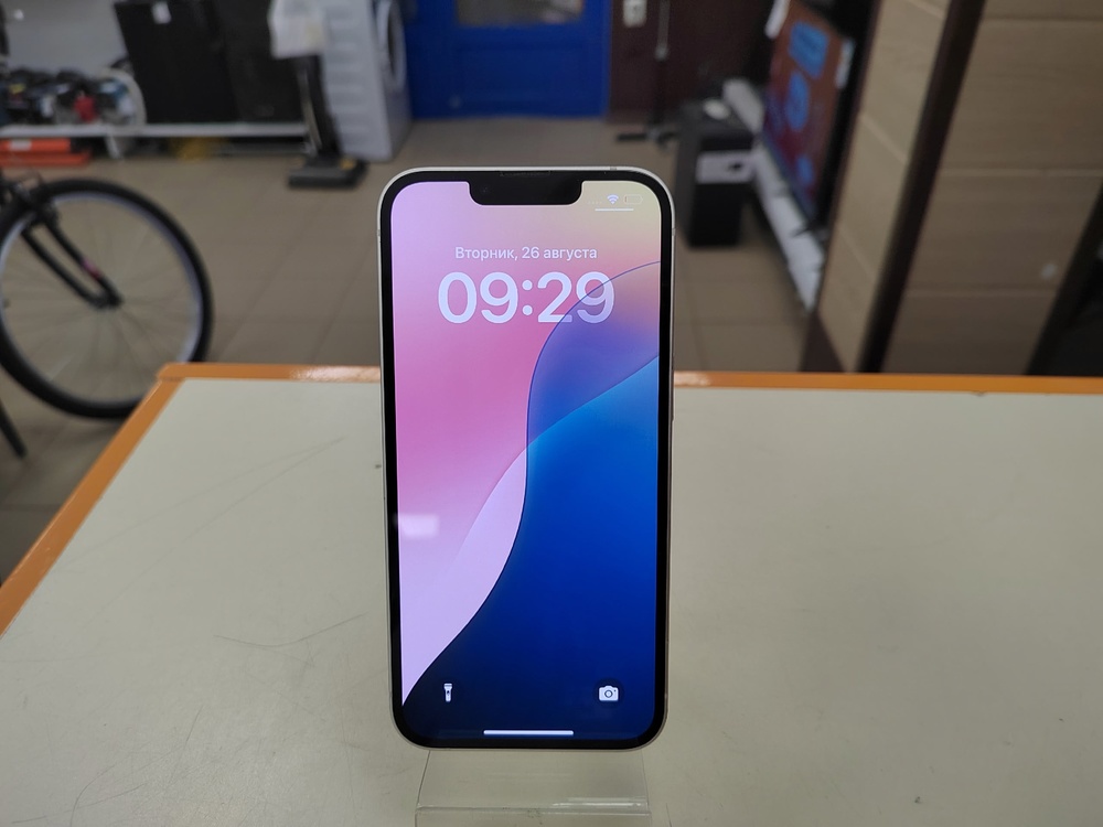 Смартфон Apple iPhone 13 128Gb