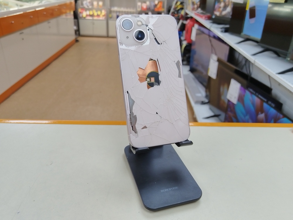 Смартфон Apple iPhone 13 256Gb