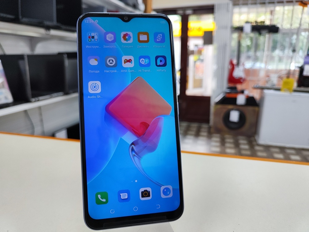 Смартфон Tecno Spark GO 2022 2/32