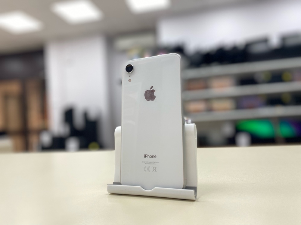Смартфон Apple iPhone Xr 64Gb