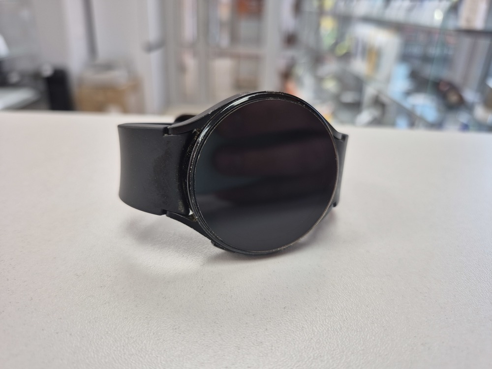 Смарт-часы Samsung Watch4 44mm олива (SM-R870N);