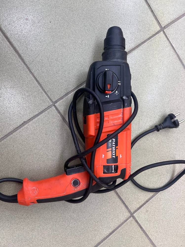 Перфоратор Patriot RH 242;
