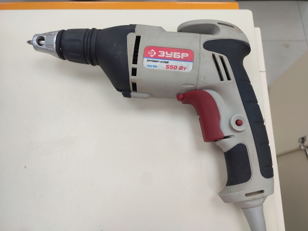 Шуруповерт Зубр ЗСШ-550