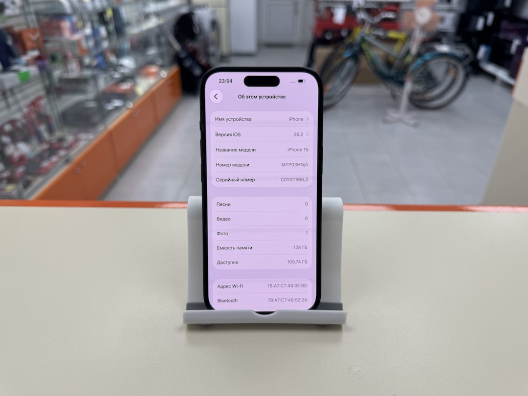Смартфон Apple Iphone 15 128Gb