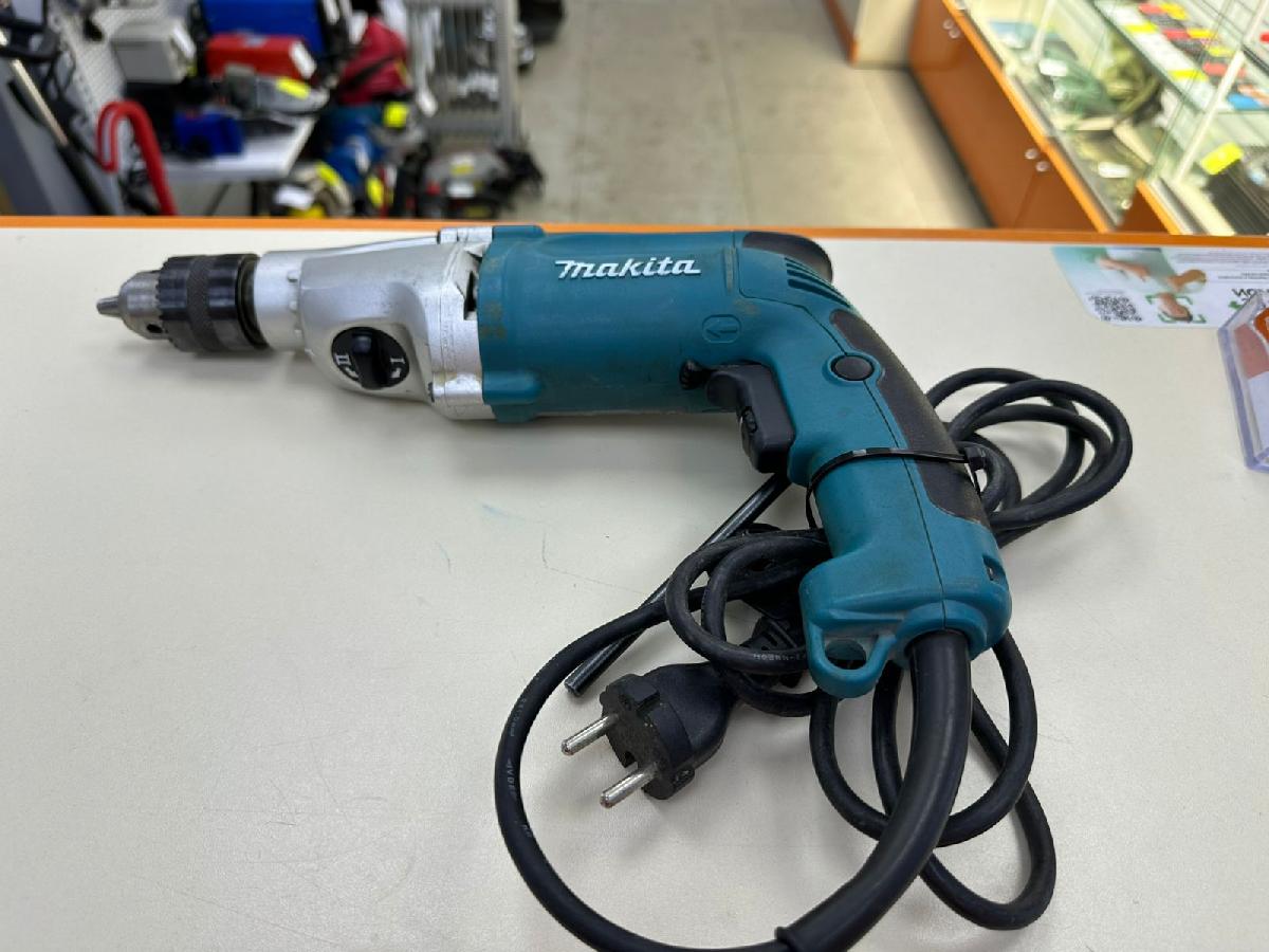 Дрель-безударная Makita DP4010