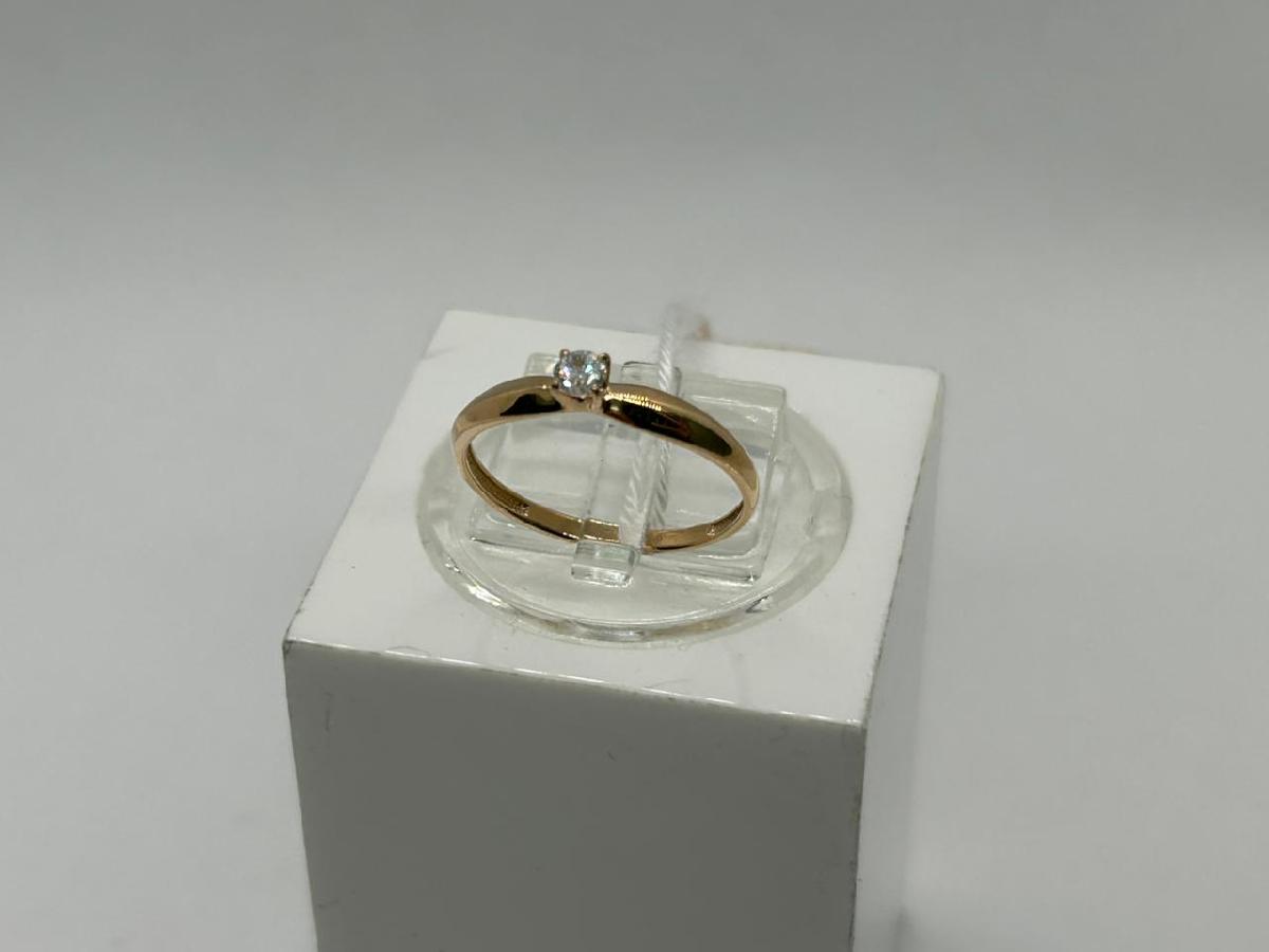 КОЛКМ585 КОЛЬЦО С КАМНЕМ (Au 585)