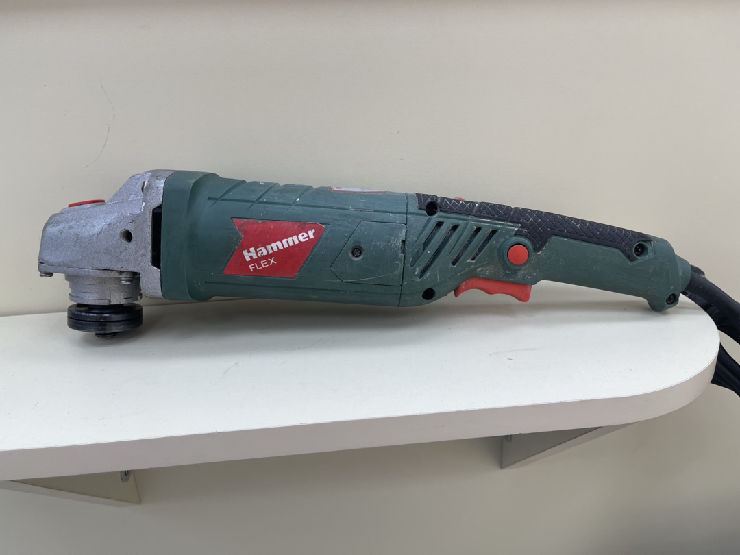 Угловая шлифмашина Hammer USM-1200