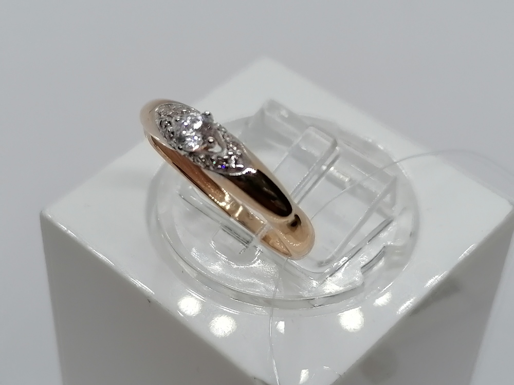 КОЛЬЦО С КАМНЯМИ (Au 585)