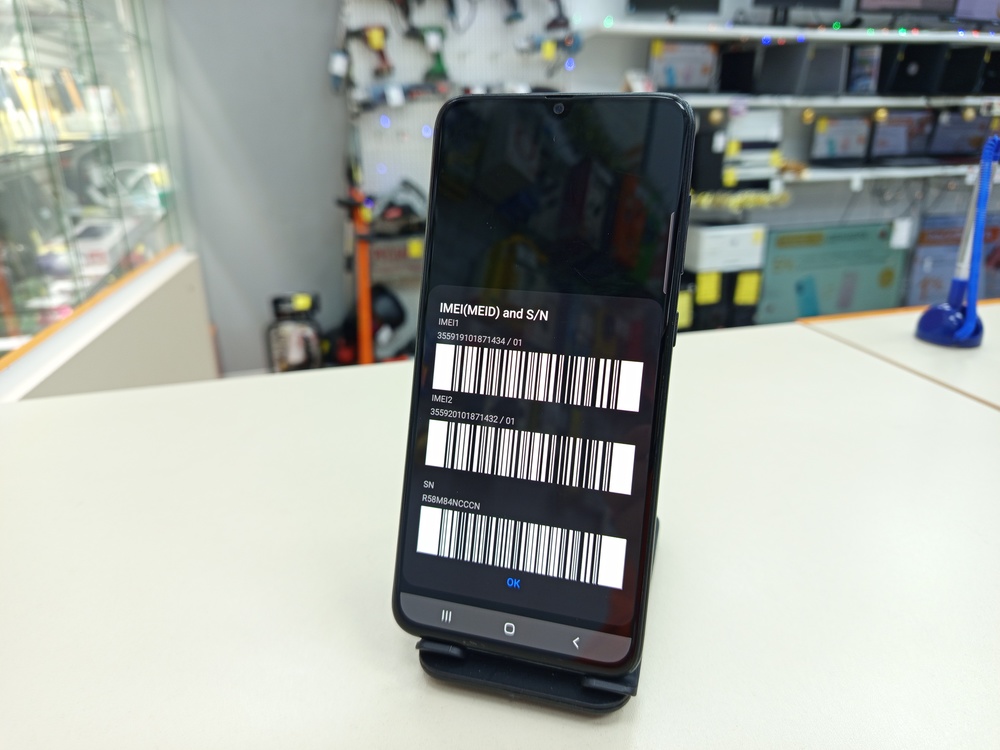 Смартфон Samsung Galaxy A70 6/128