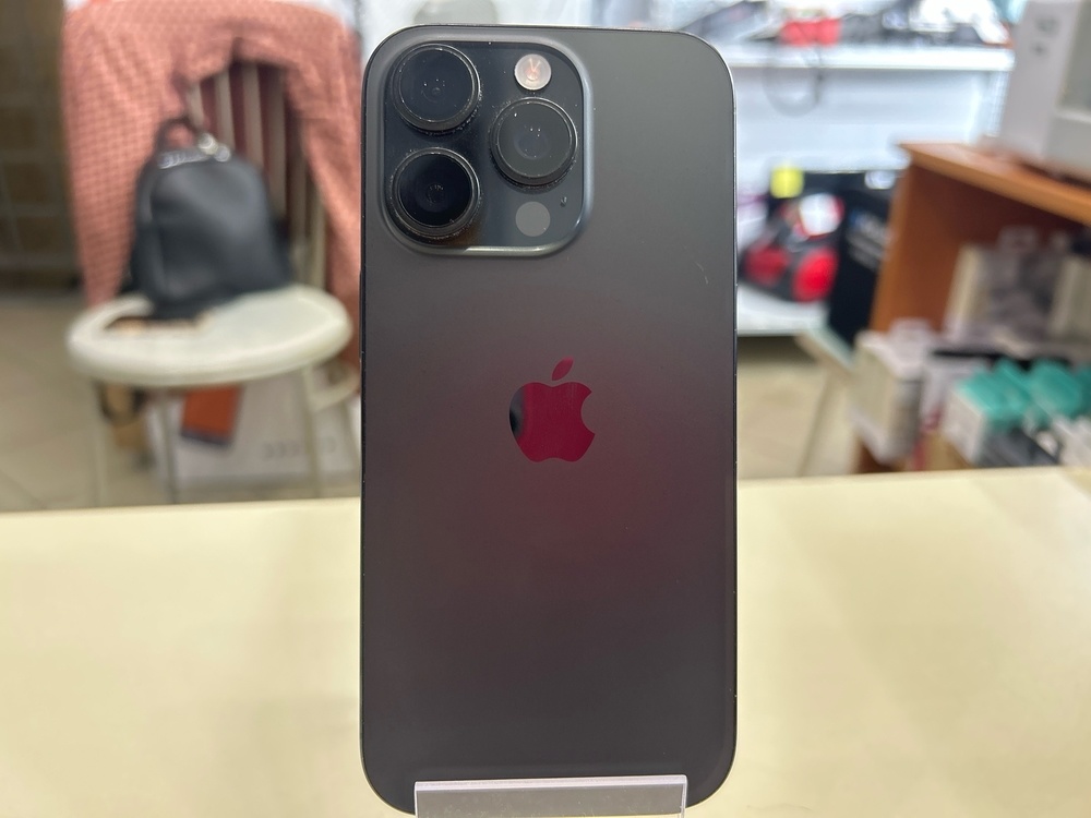 Смартфон Apple Iphone 16 Pro 256Gb