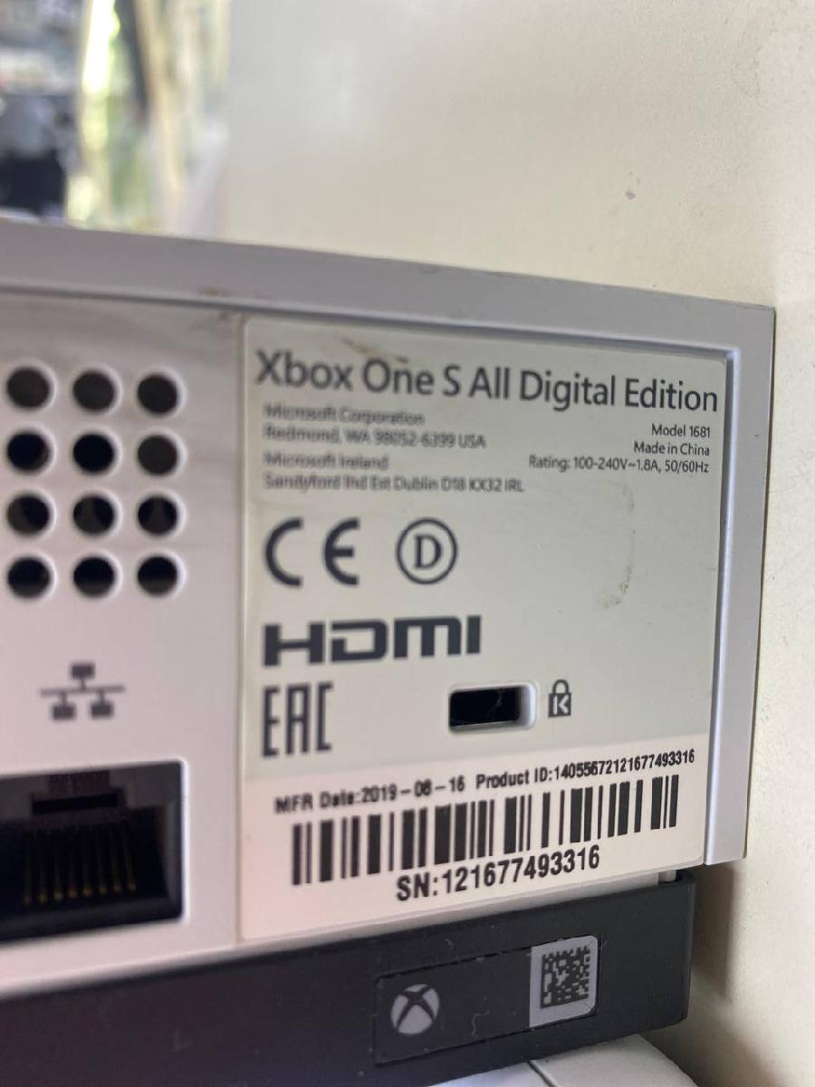 Игровая приставка Xbox One S 500Gb