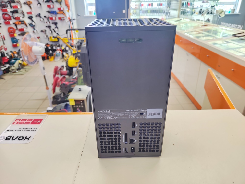 Игровая приставка Xbox Series X 1Tb