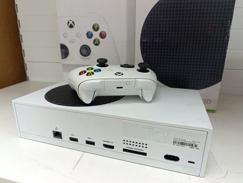 Игровая приставка Xbox Series S 512Gb SSD