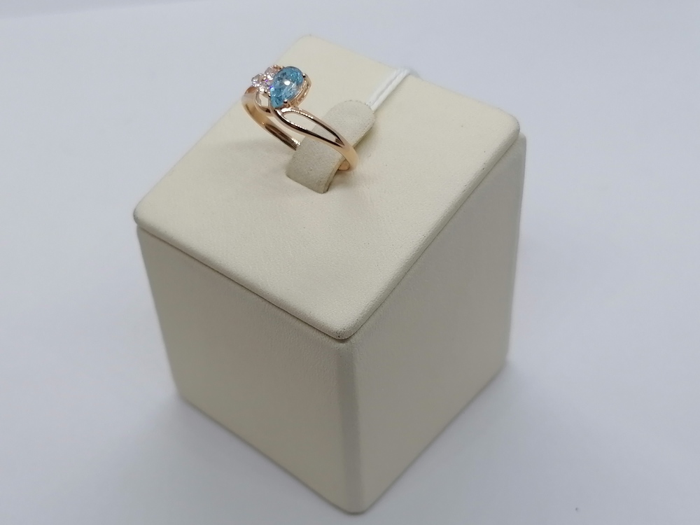 КОЛКМИ585 КОЛЬЦО С КАМНЯМИ (Au 585)