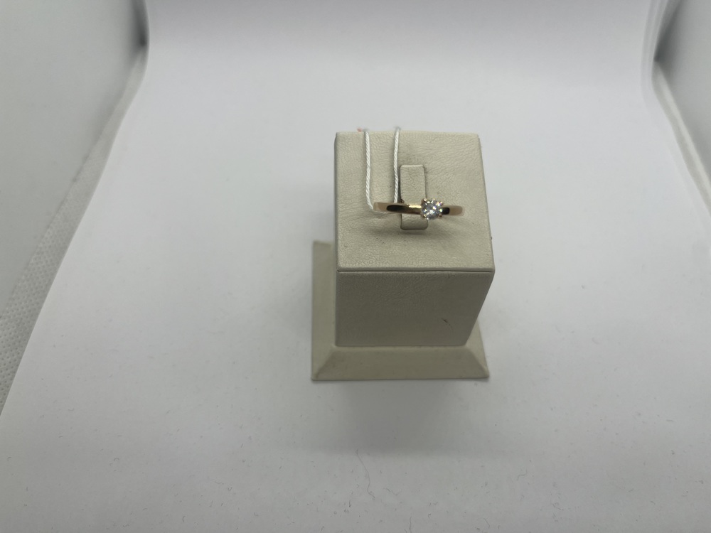 КОЛКМ585 КОЛЬЦО С КАМНЕМ (Au 585)