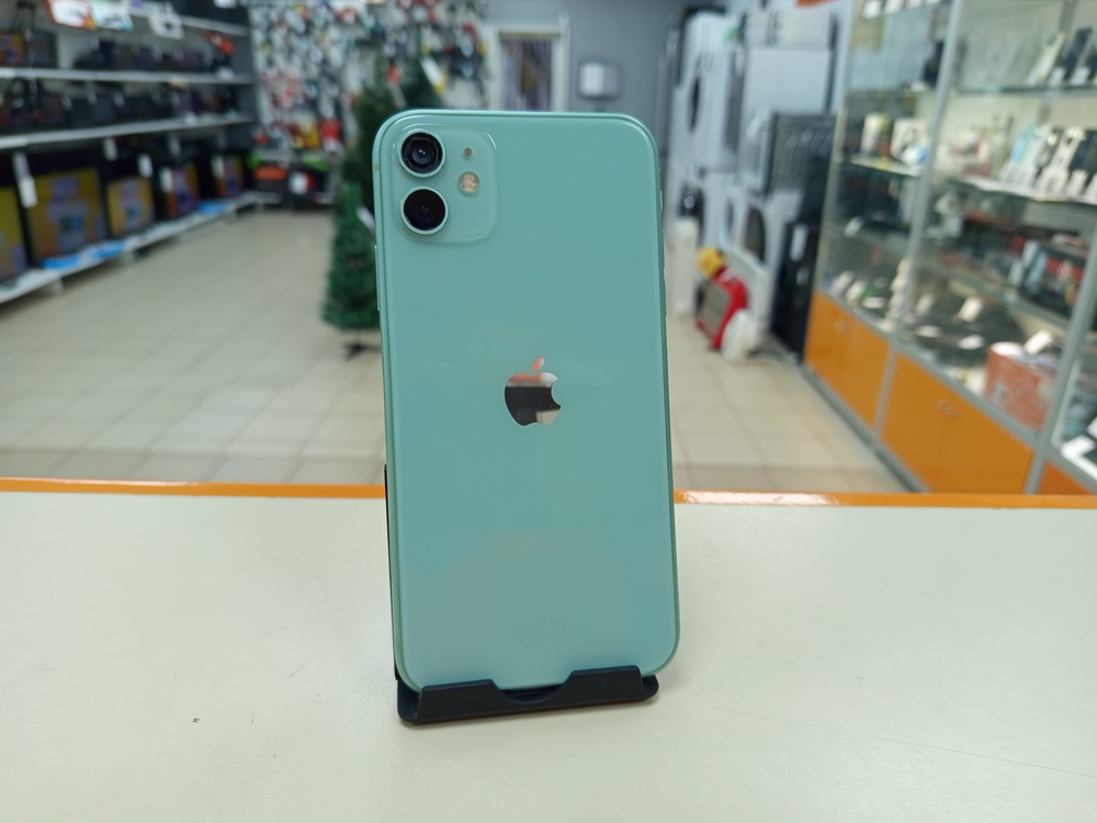 Смартфон Apple iPhone 11 64Gb
