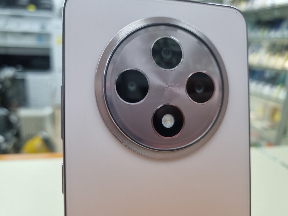 Смартфон Oppo Reno 12F 8/512