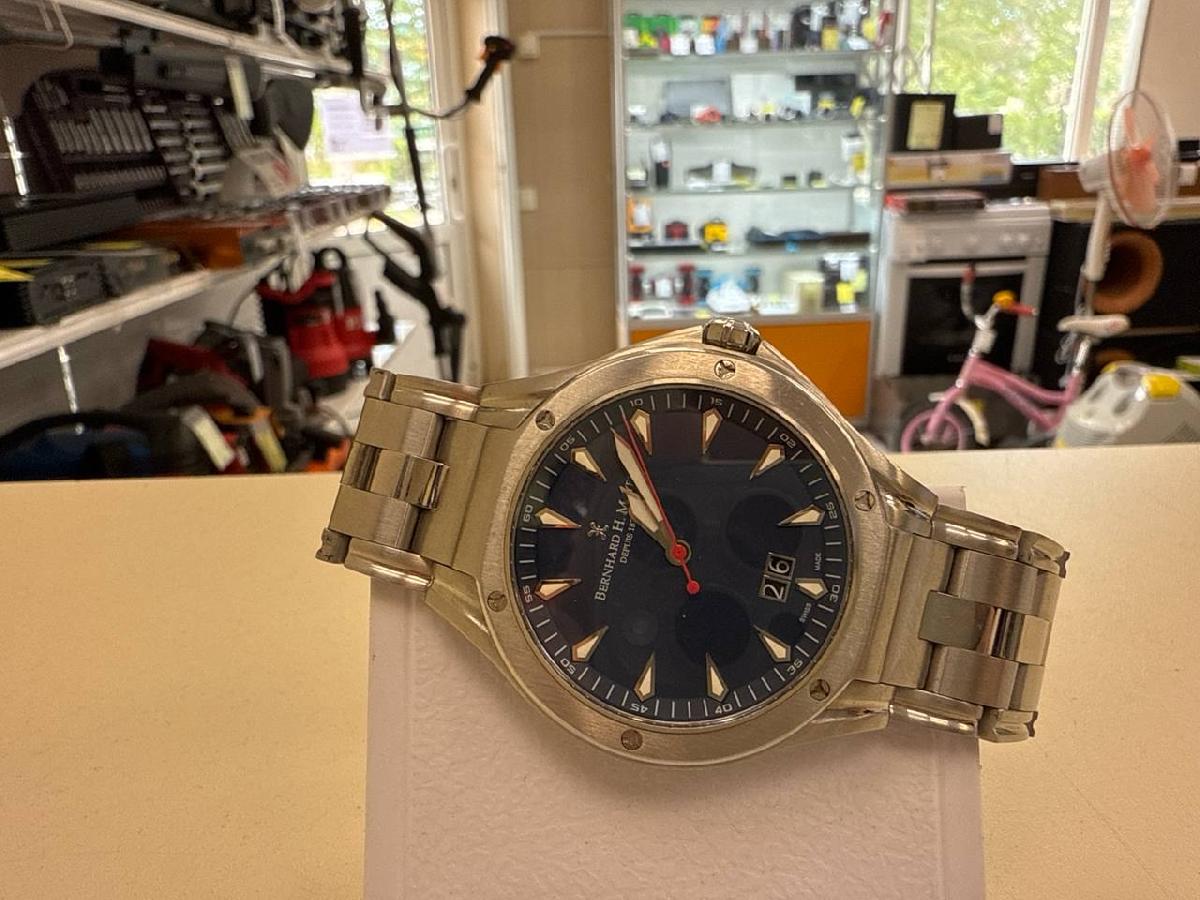Часы наручные Bernhard H. Mayer BH40P