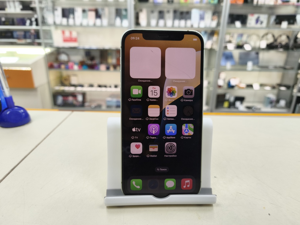 Смартфон Apple iPhone 12 64Gb
