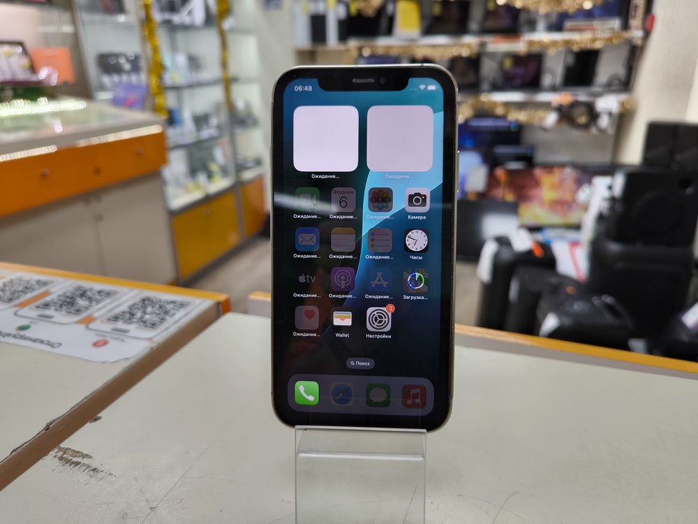 Смартфон Apple iPhone Xr 64Gb