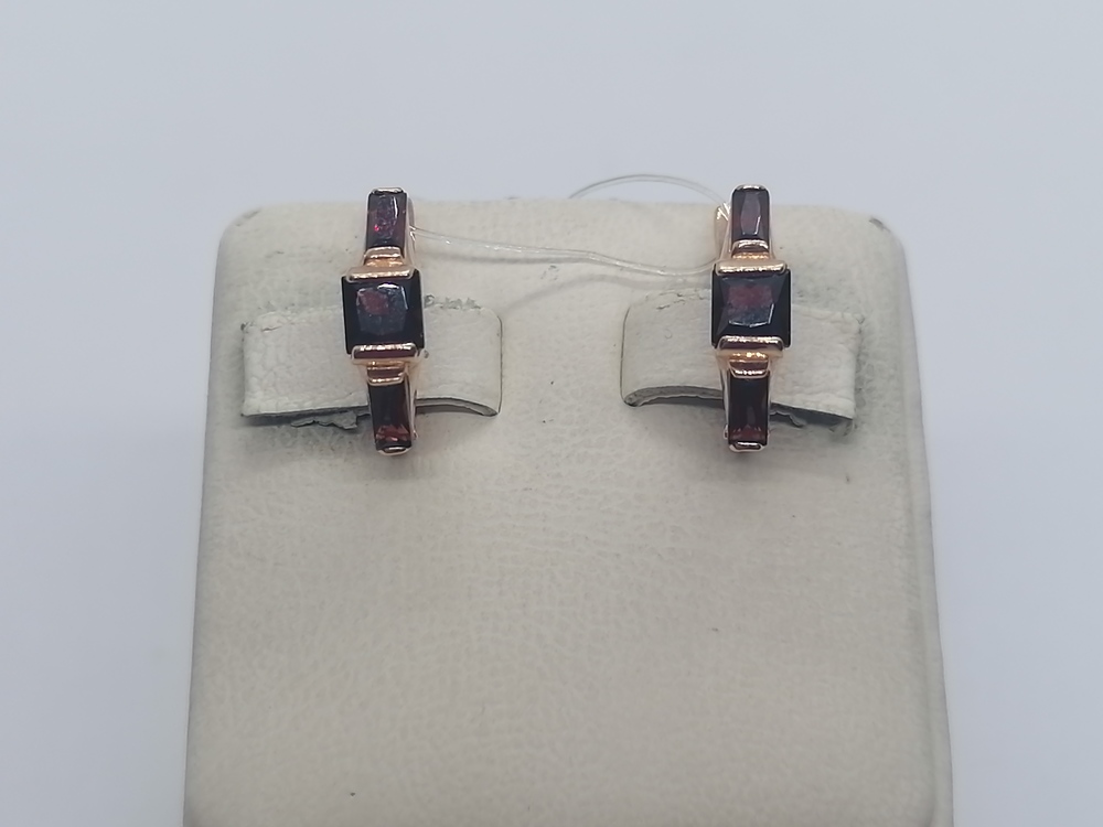 СЕРЬГИ ГРАНАТ (Au 585)