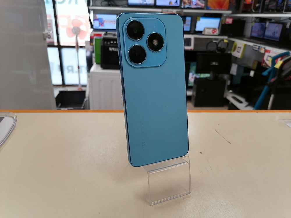 Смартфон Tecno Spark 20 8/128