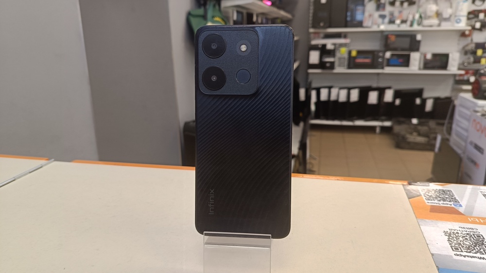 Смартфон Infinix Smart 7 3/64