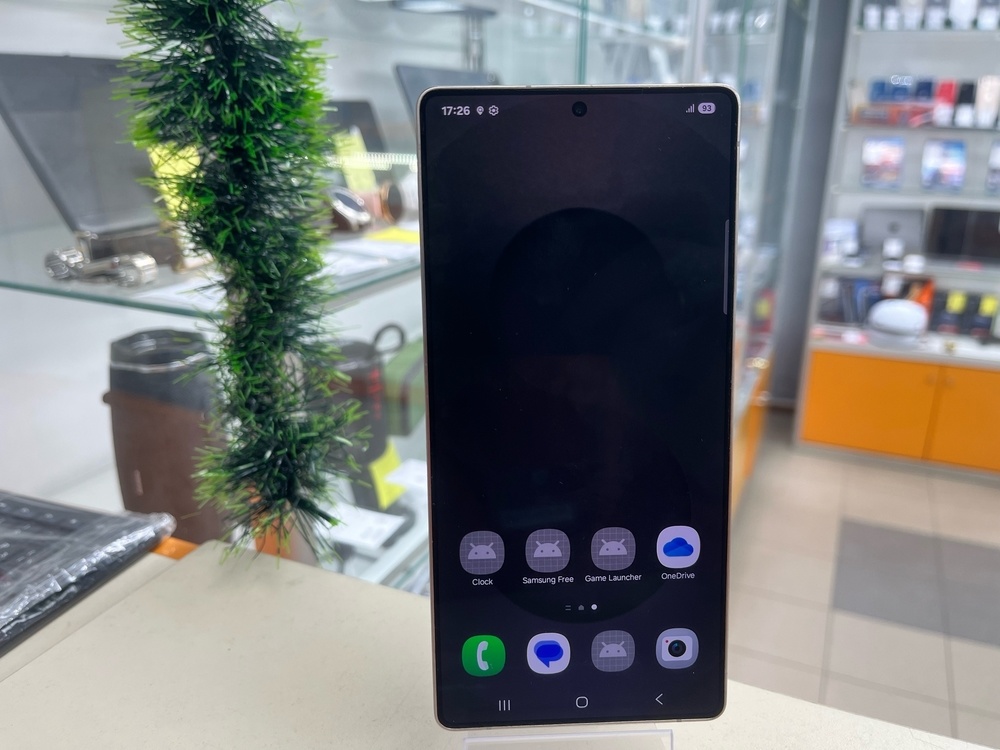 Смартфон Samsung Galaxy S25 Ultra 12/256