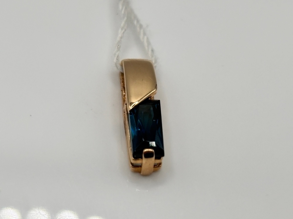 ПОДКМ585 ПОДВЕСКА С КАМНЕМ (Au 585)