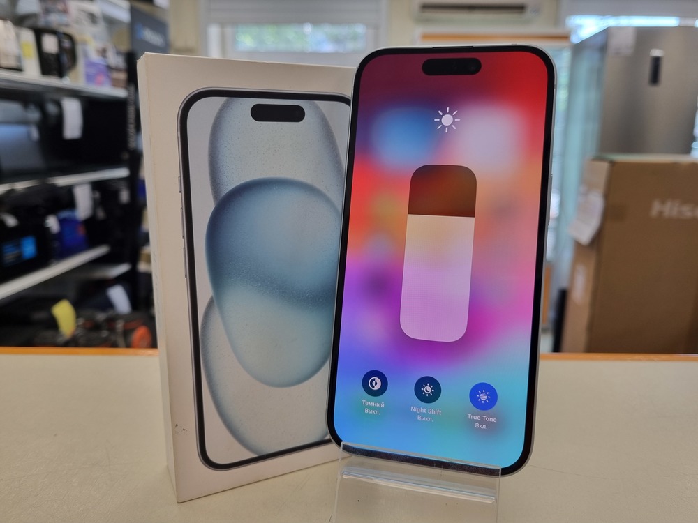 Смартфон Apple Iphone 15 128Gb
