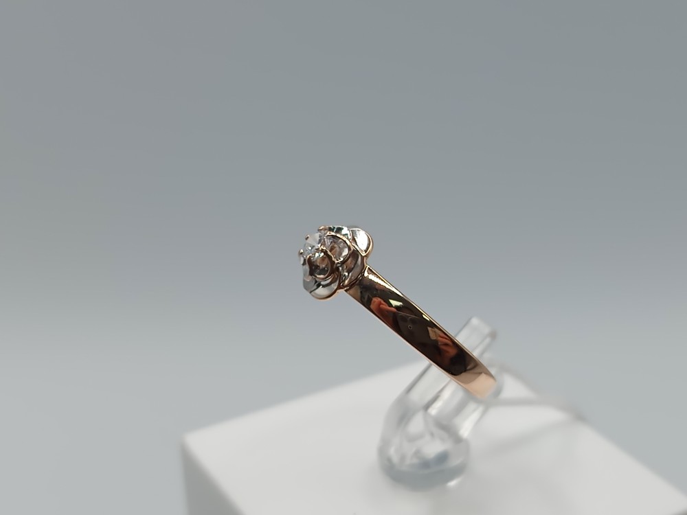 КОЛКМ585 КОЛЬЦО С КАМНЕМ (Au 585)