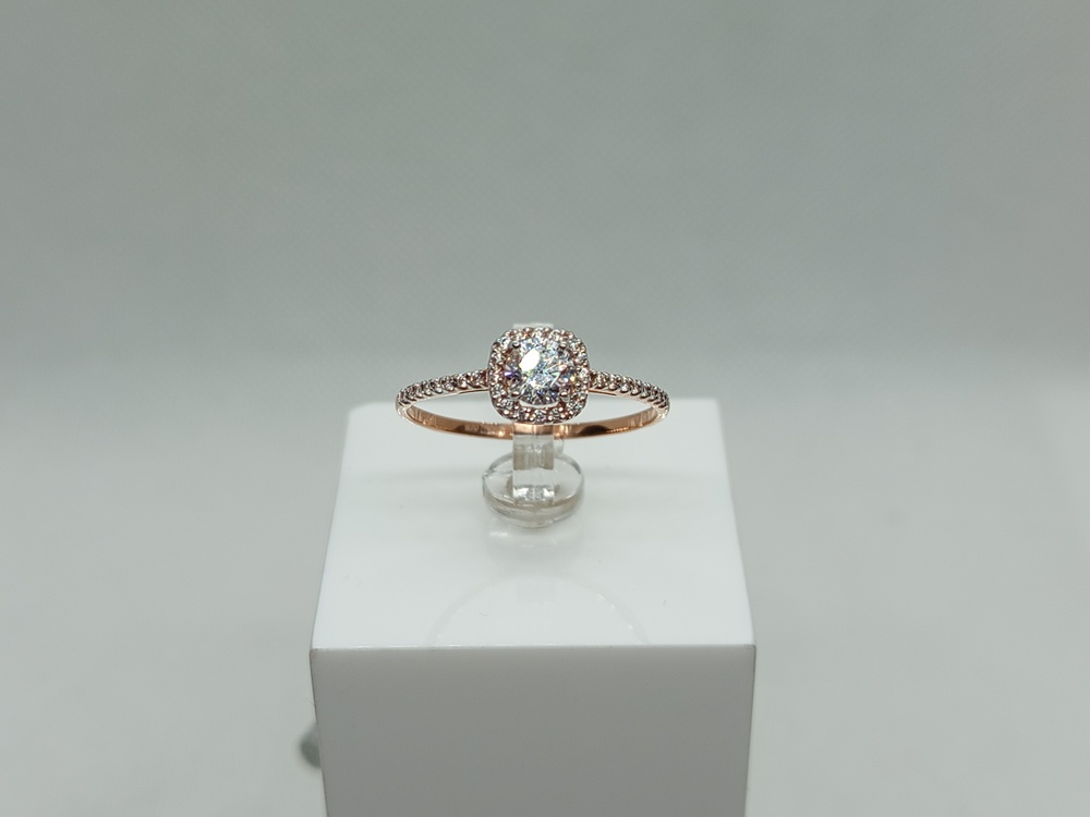 КОЛЬЦО С КАМНЯМИ (Au 585)