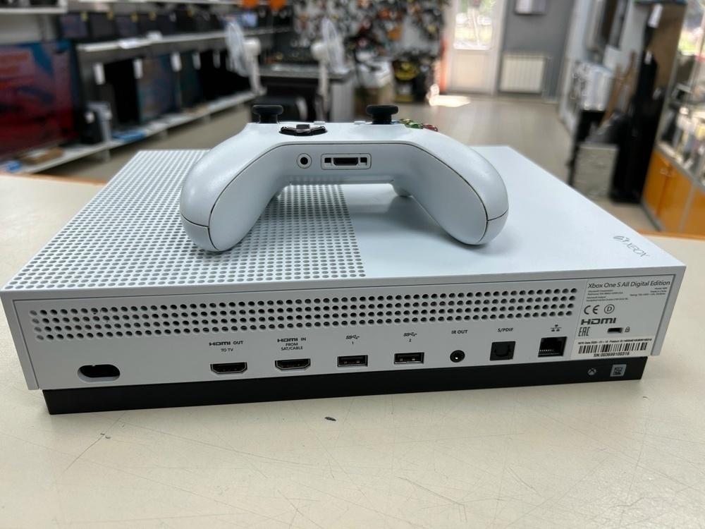 Игровая приставка Xbox One S Digital Edition 1TB