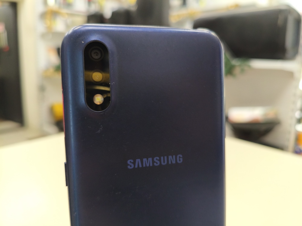 Смартфон Samsung Galaxy A01 2/16