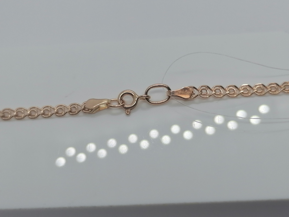 ЦЕПЬ ПУСТОТЕЛАЯ Лав (Au 585)