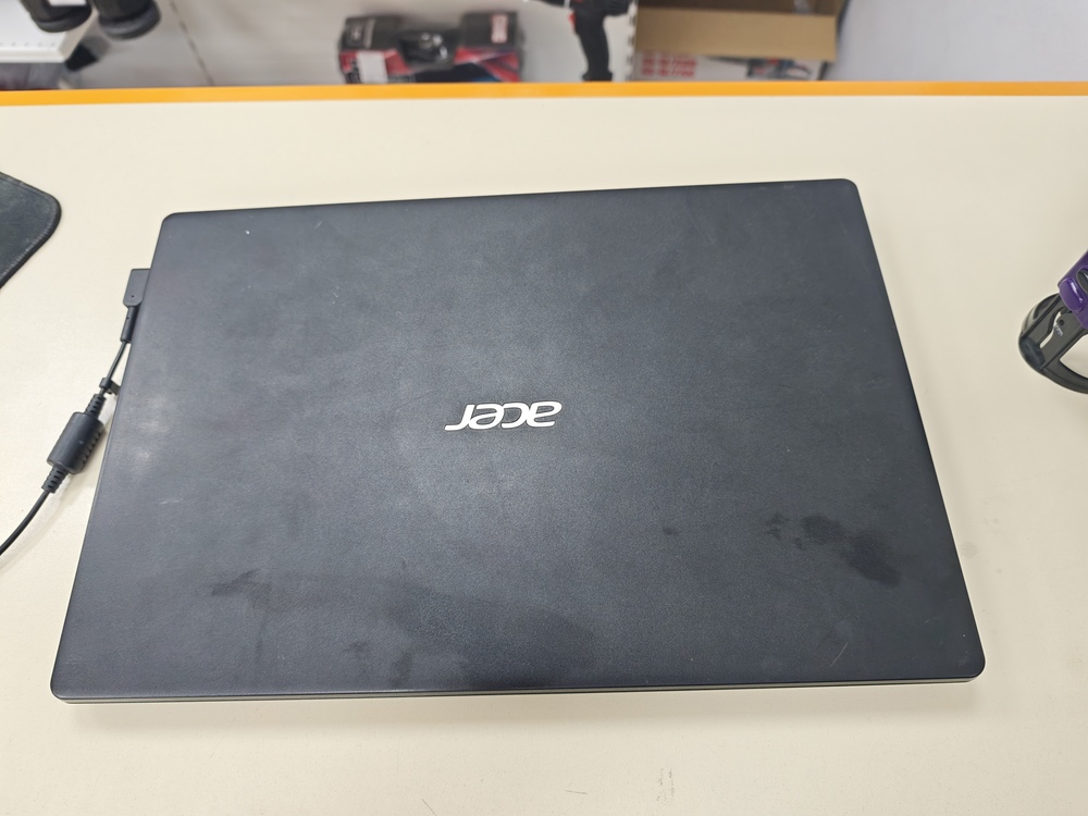 Ноутбук Acer; Pentium N5000, Intel UHD Graphics 605, 4 Гб, 250 Гб, Нет