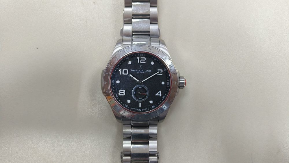 Часы наручные Bernhard H. Mayer Depuis 1871