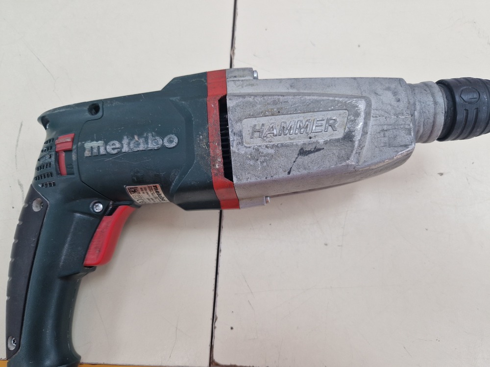 Перфоратор Metabo KHE 2660 QUICK