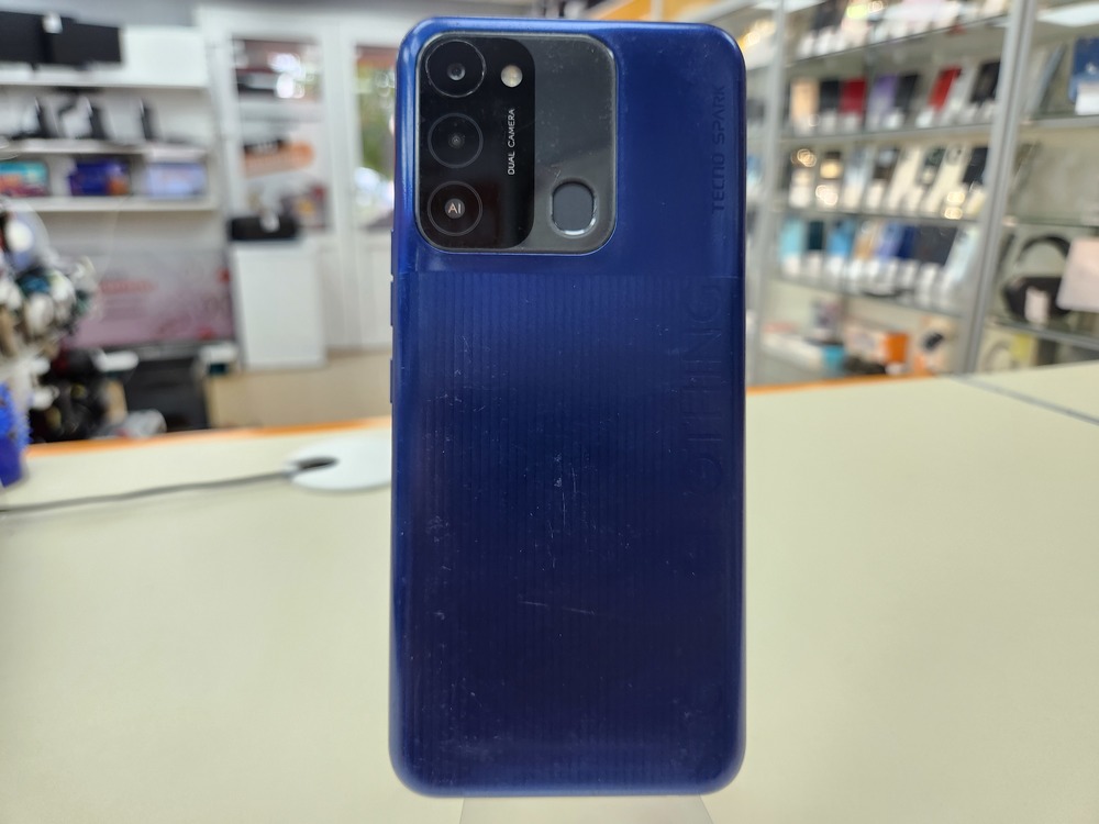 Смартфон Tecno Spark GO 2022 2/32