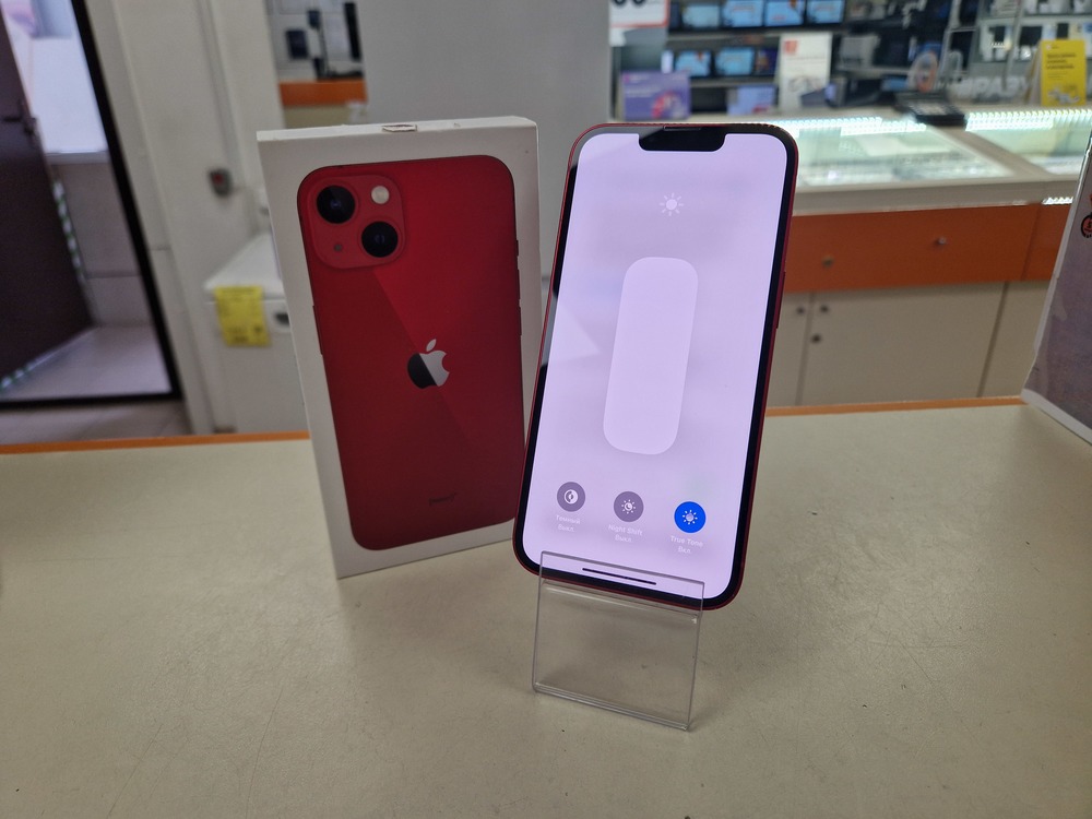 Смартфон Apple iPhone 13 256Gb