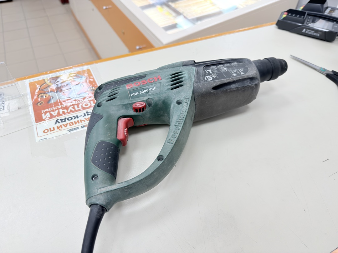 Перфоратор Bosch PBH-3000FRE