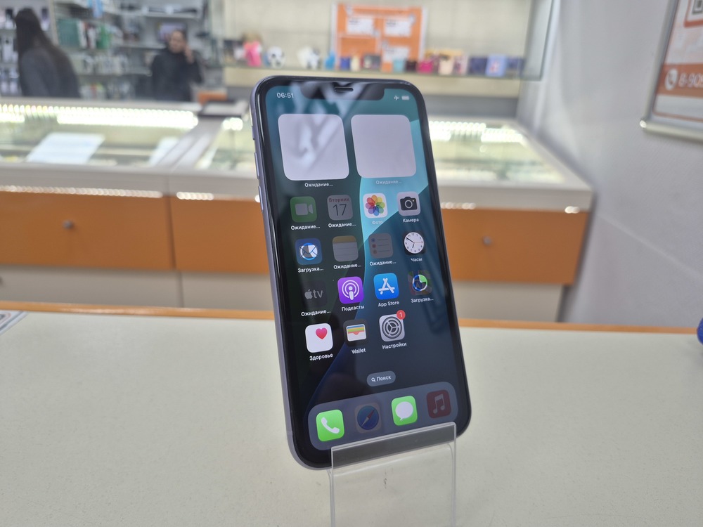 Смартфон Apple iPhone 11 128Gb