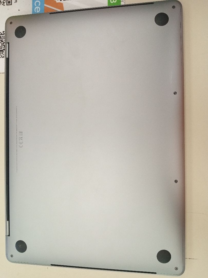 Ноутбук Apple Macbook Pro 13 A1989 2018 8/256