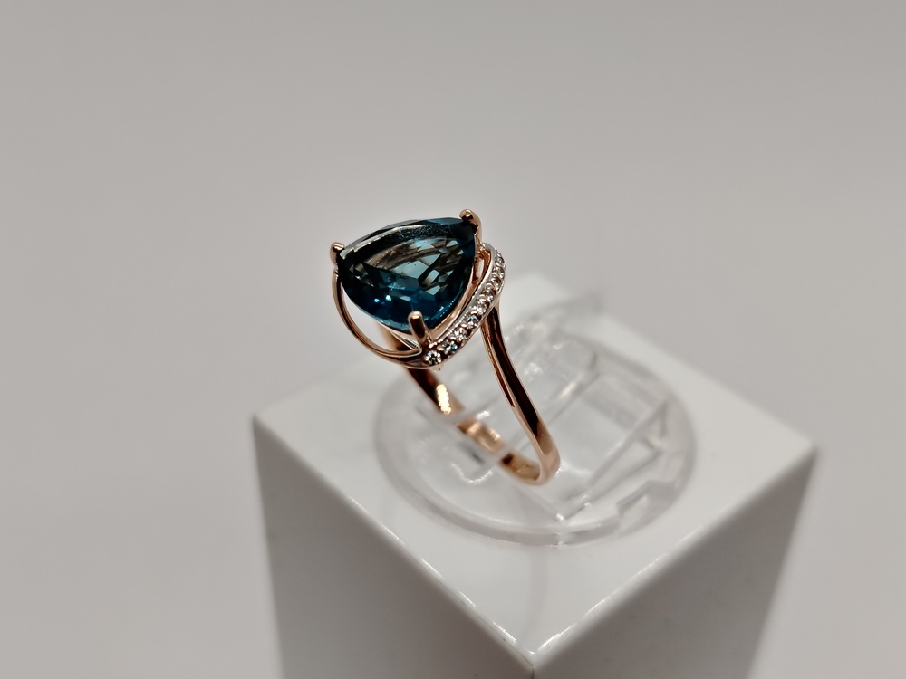 КОЛКМИ585 КОЛЬЦО С КАМНЯМИ (Au 585)